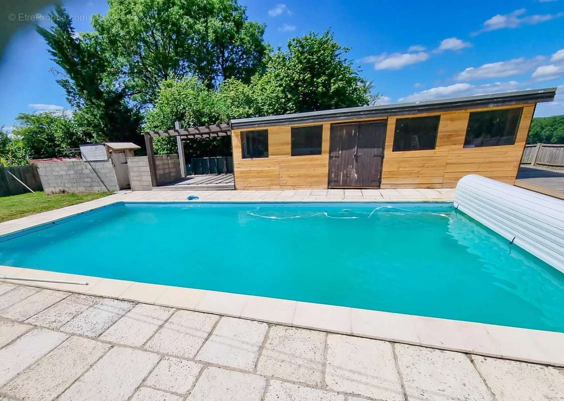 Maison à ABJAT-SUR-BANDIAT