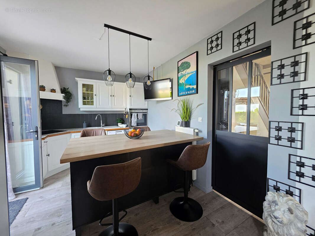 Maison 103 m² à Luchy  - photo 3