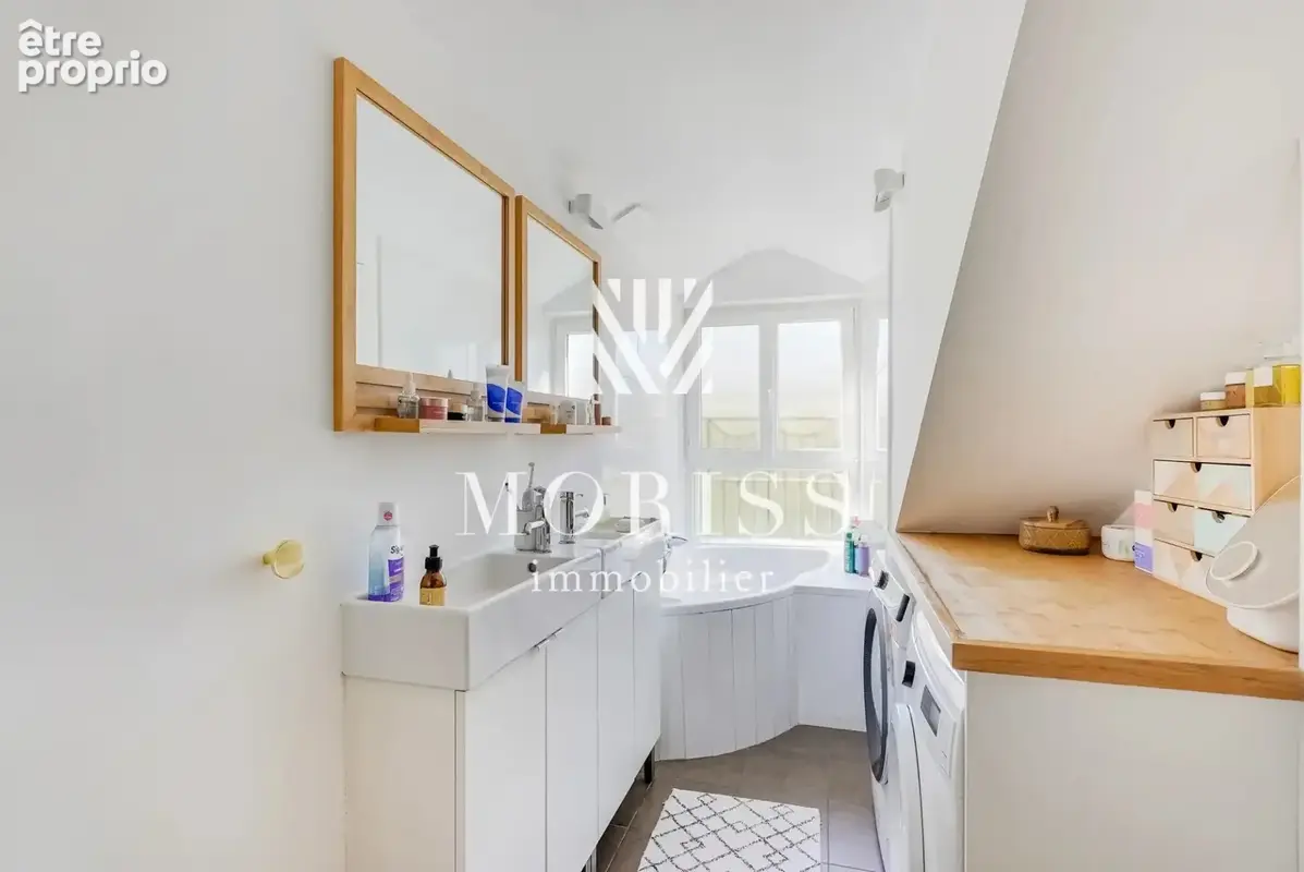 Coup de cœur - Duplex familial de 74 m² Loi Carrez et 104 m² au sol, entièrement rénové - photo 7