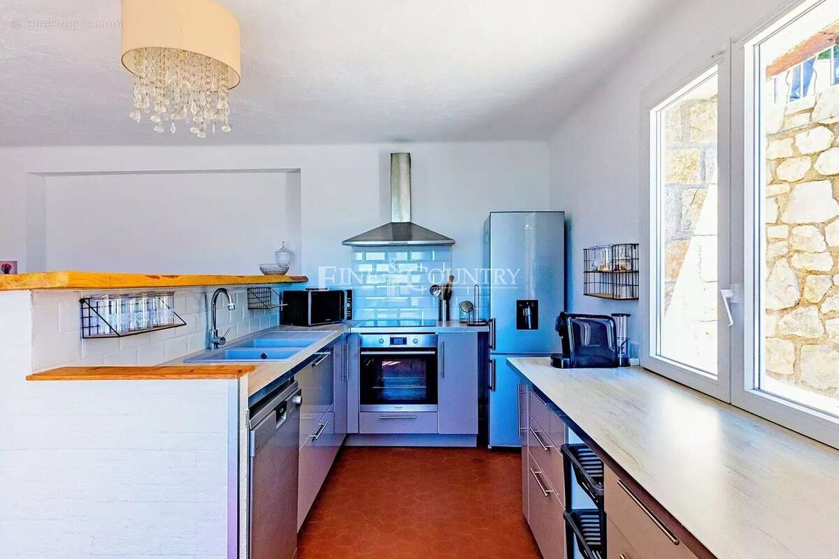 Maison à MONTAUROUX