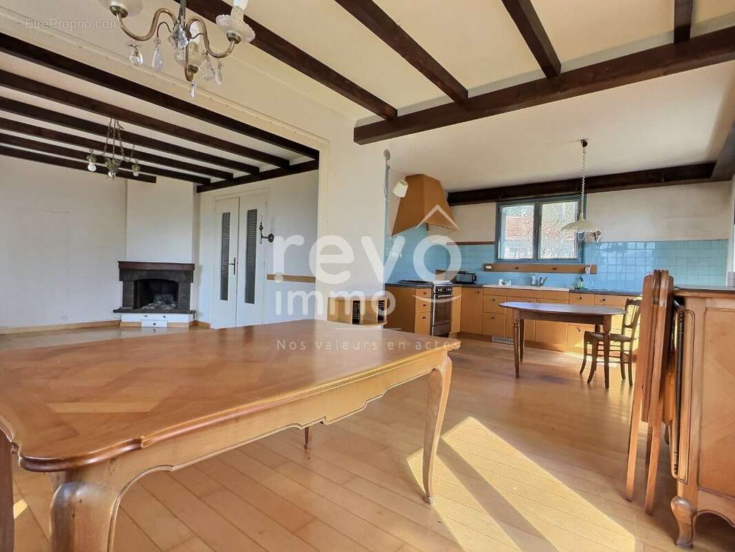 Maison à RILLIEUX-LA-PAPE