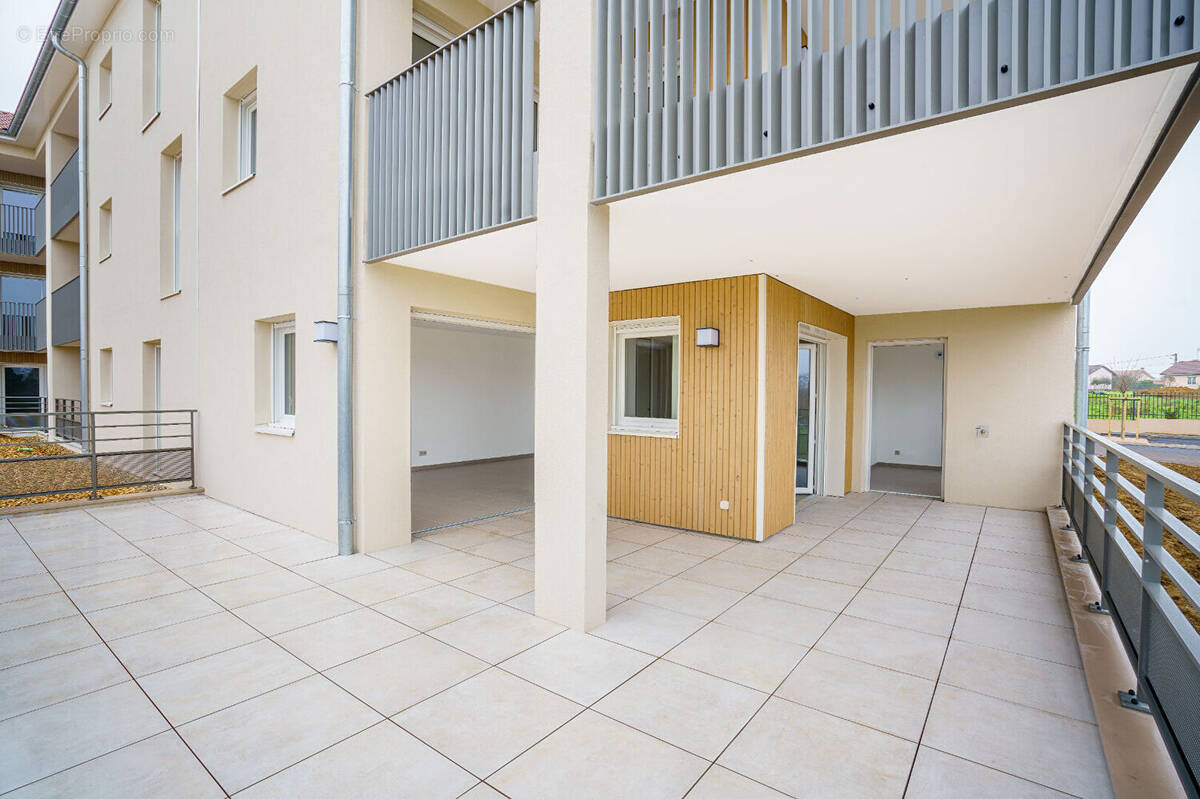 Appartement à SANCE