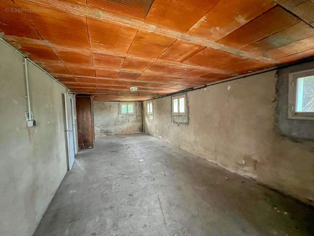 Maison à VAUX-SUR-MER