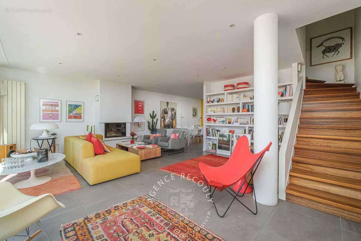 Maison à MARSEILLE-7E