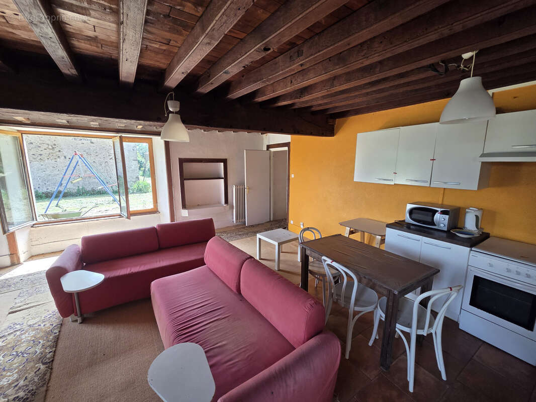 Maison à GAJOUBERT