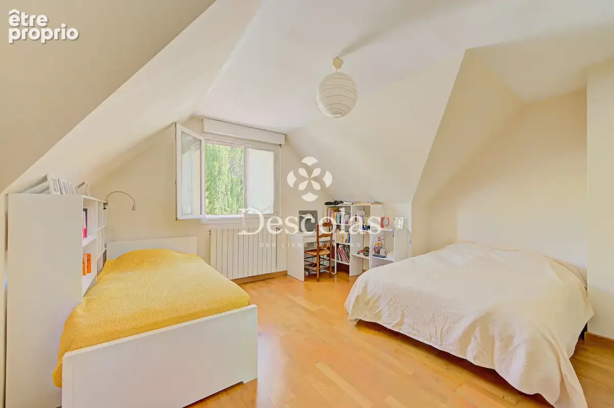 Maison - Saint Germain en Laye - Quartier Bergette - photo 13