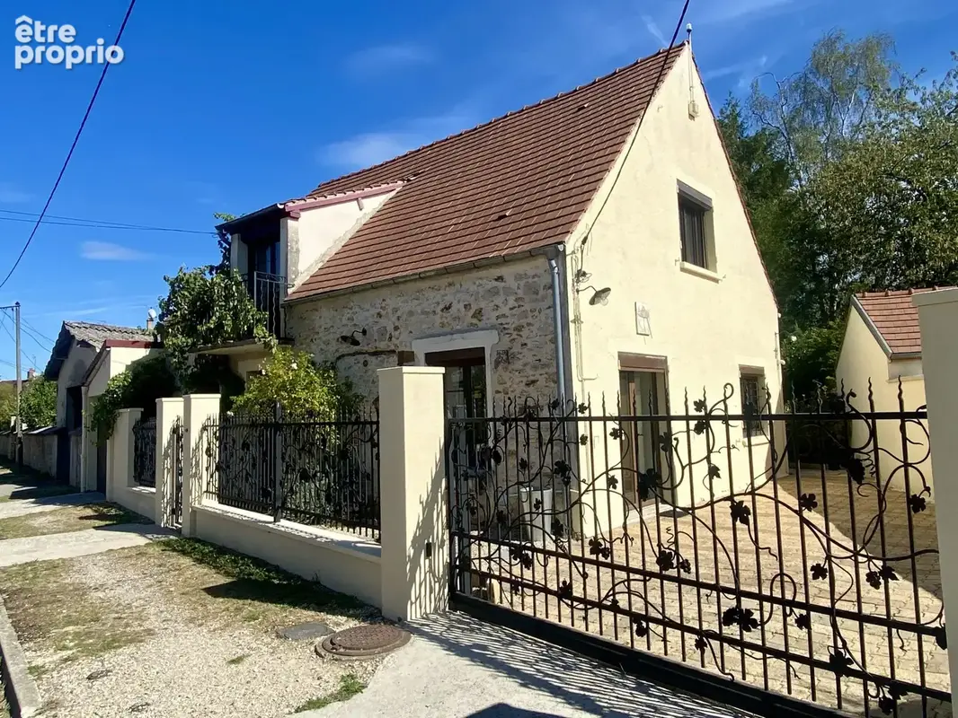 Façade