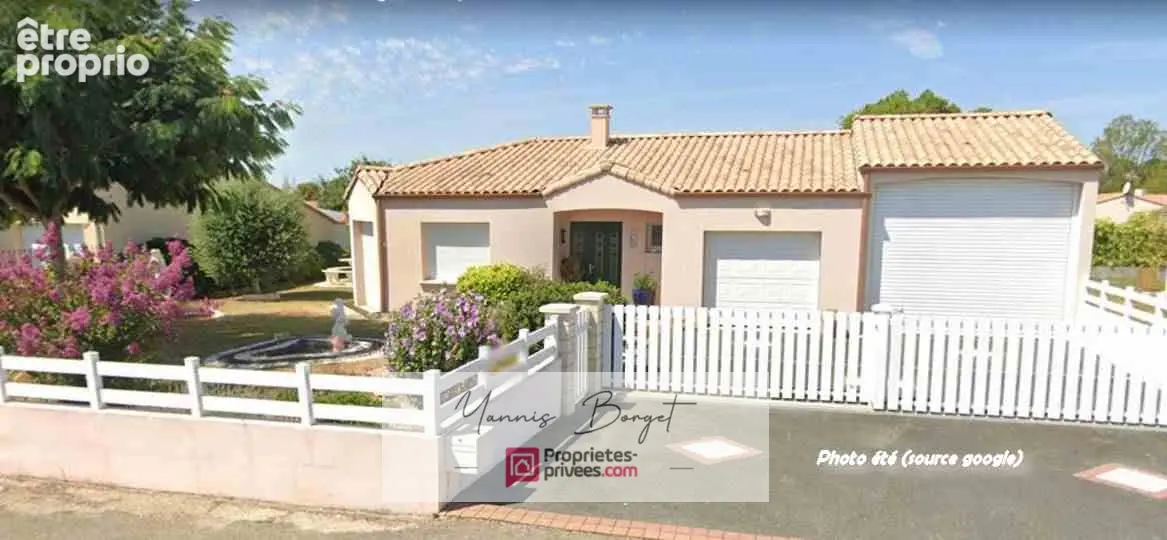 Maison plain-pied - 155 m² - Jardin - Garages et dépendances - photo 3