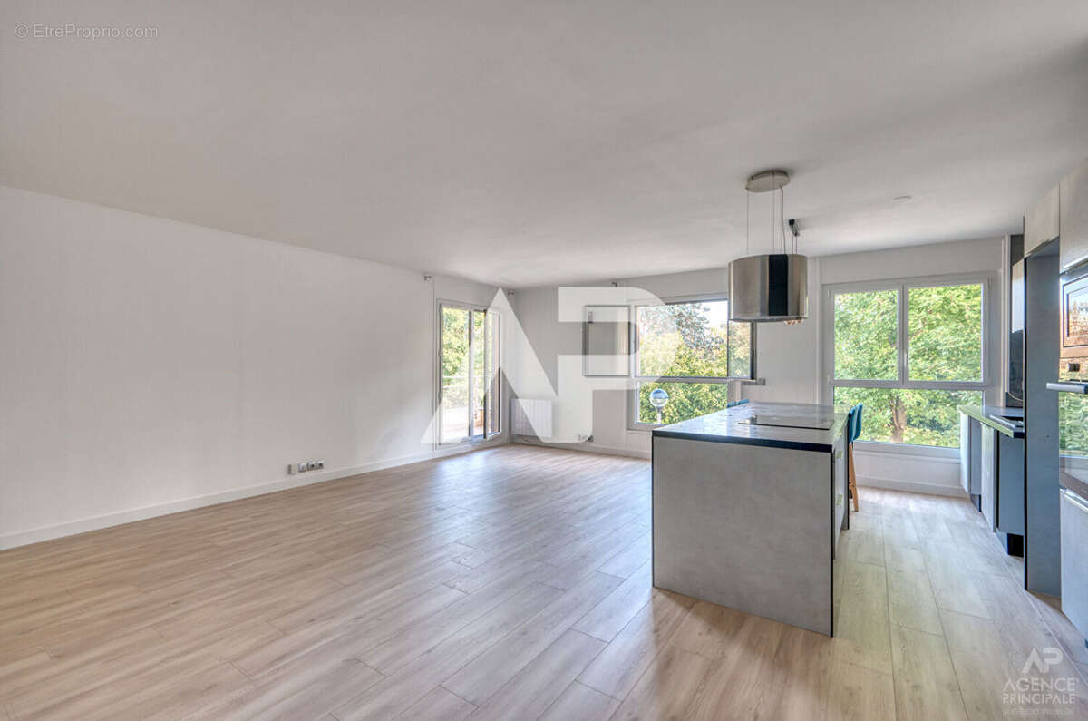 Appartement à RUEIL-MALMAISON