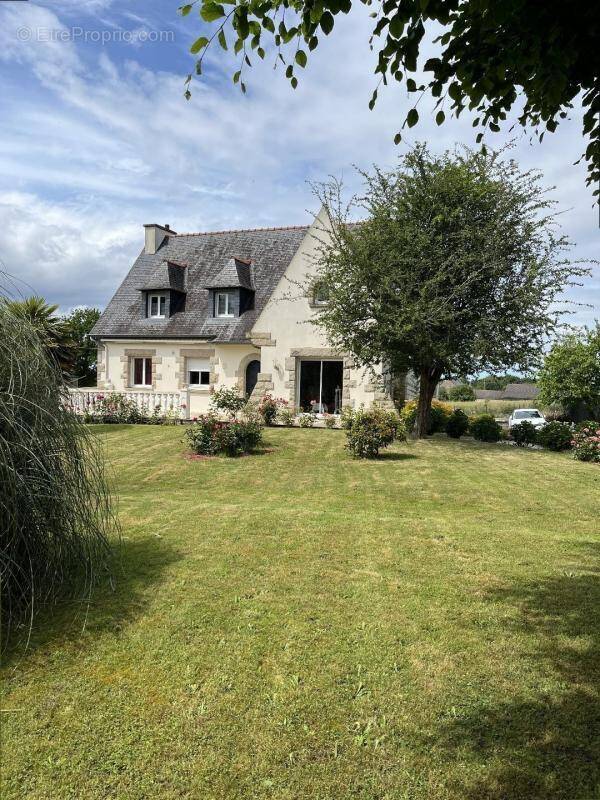 Maison à SAINT-HELEN