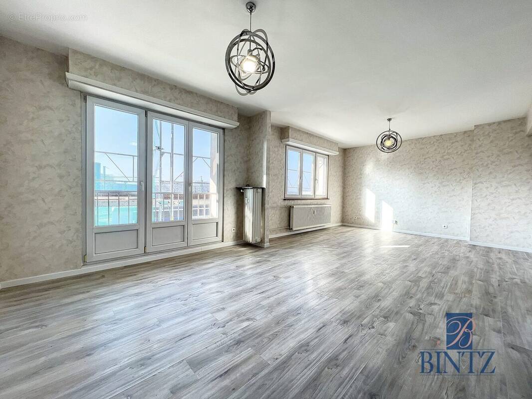 Séjour double - Appartement à STRASBOURG