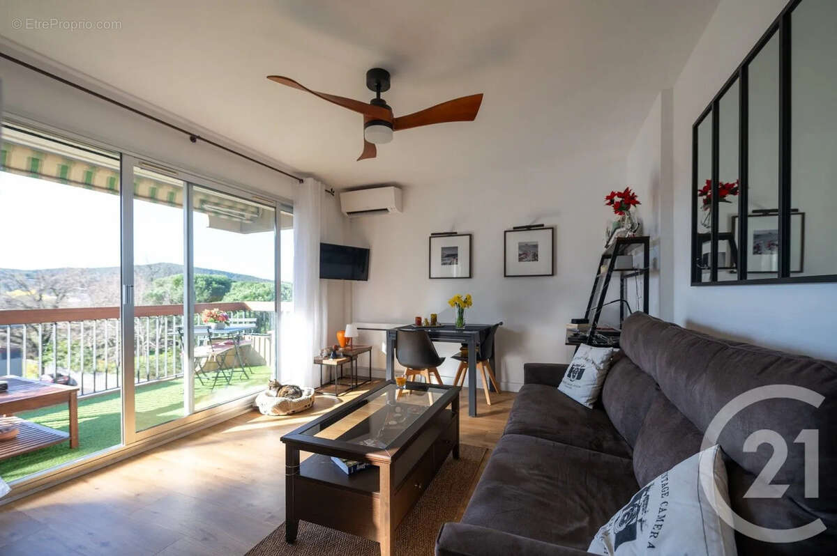 Appartement à LE LAVANDOU