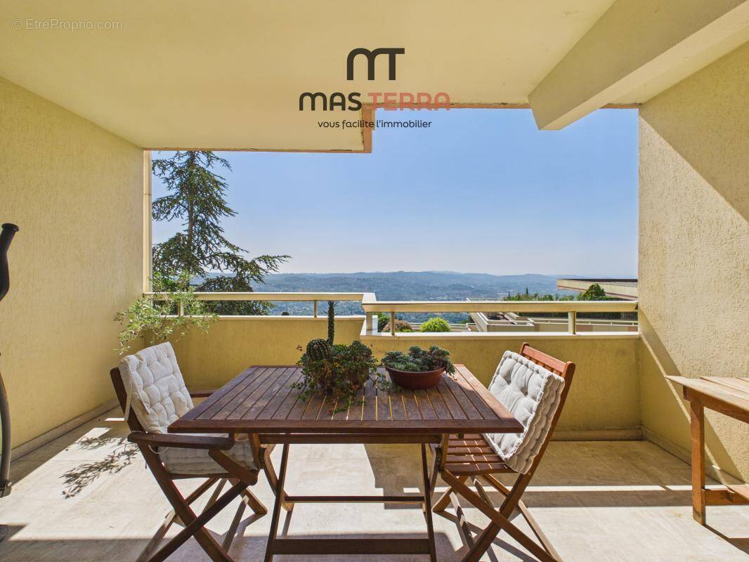 Appartement à GRASSE