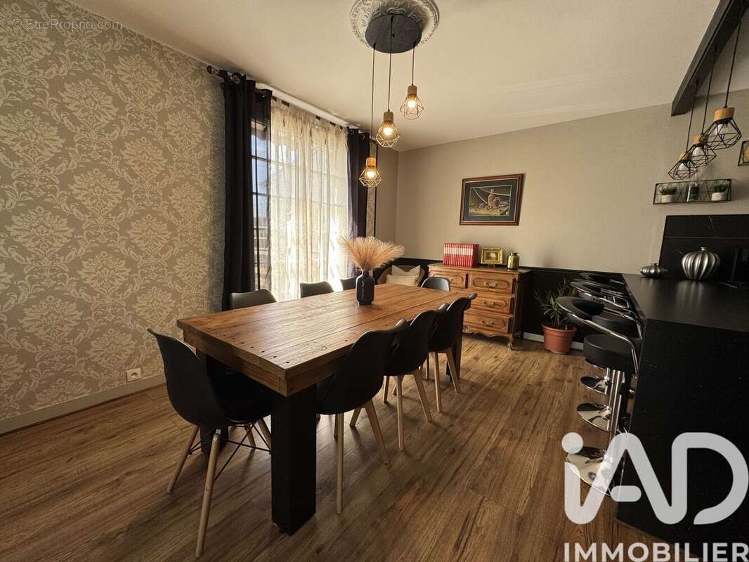 Photo 2 - Maison à SAINT-DENIS-LES-PONTS