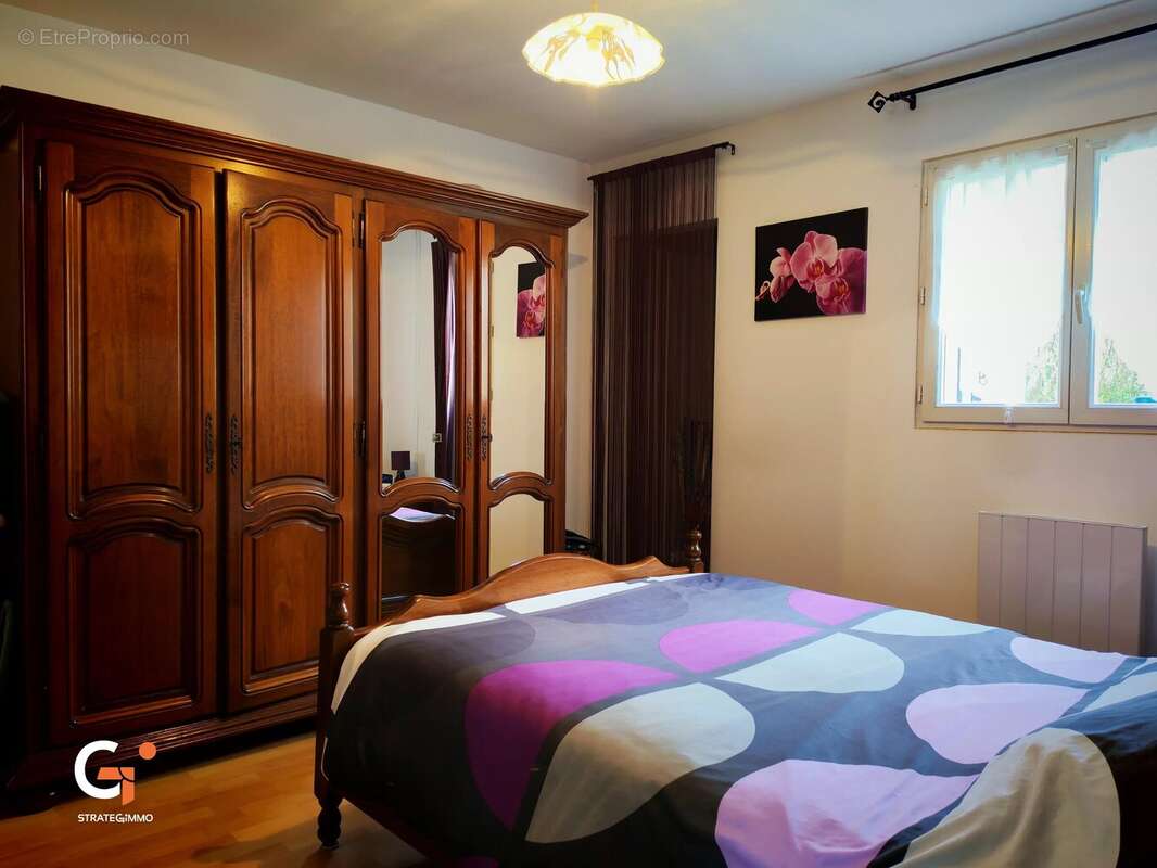 Maison à SAINT-ETIENNE-DU-ROUVRAY