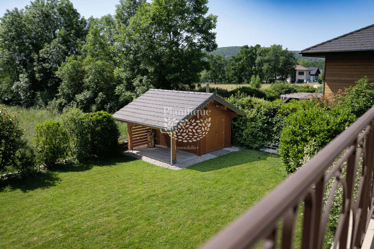 Maison à DIVONNE-LES-BAINS