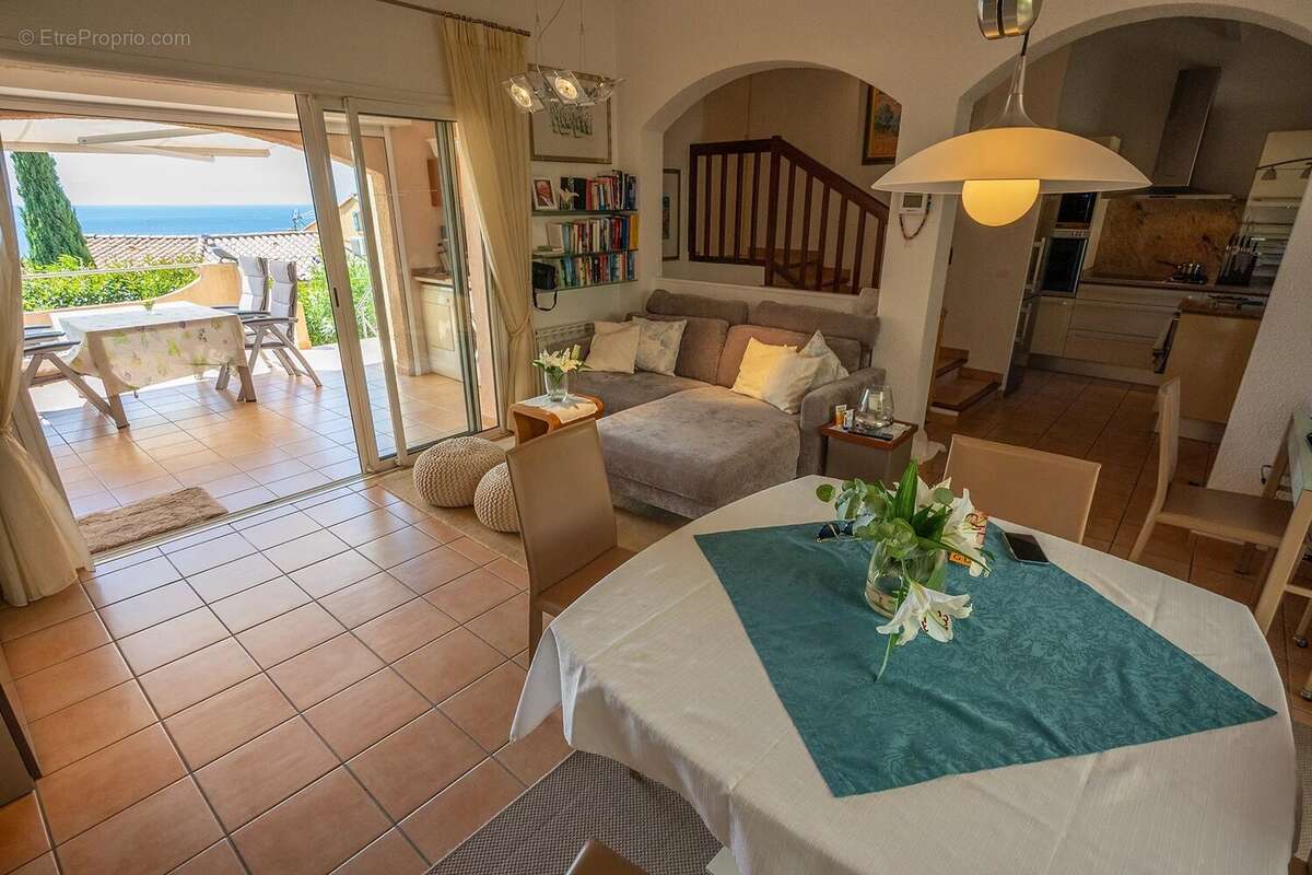 Maison à THEOULE-SUR-MER