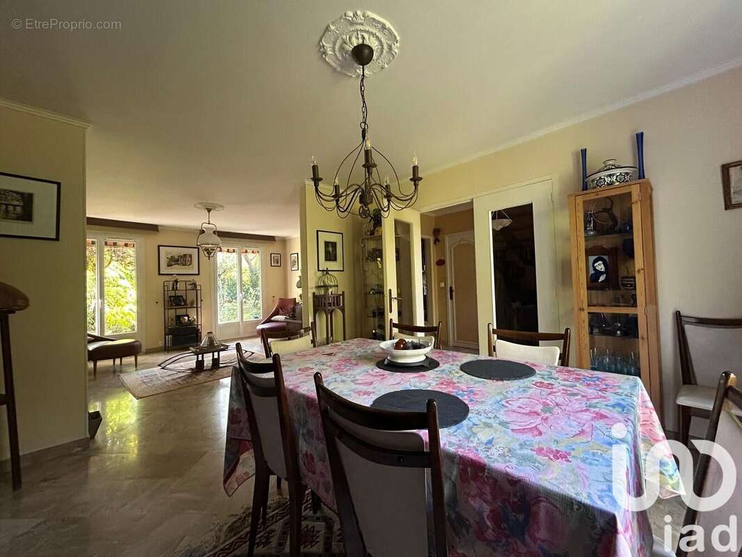 Photo 5 - Maison à VILLIERS-SUR-ORGE