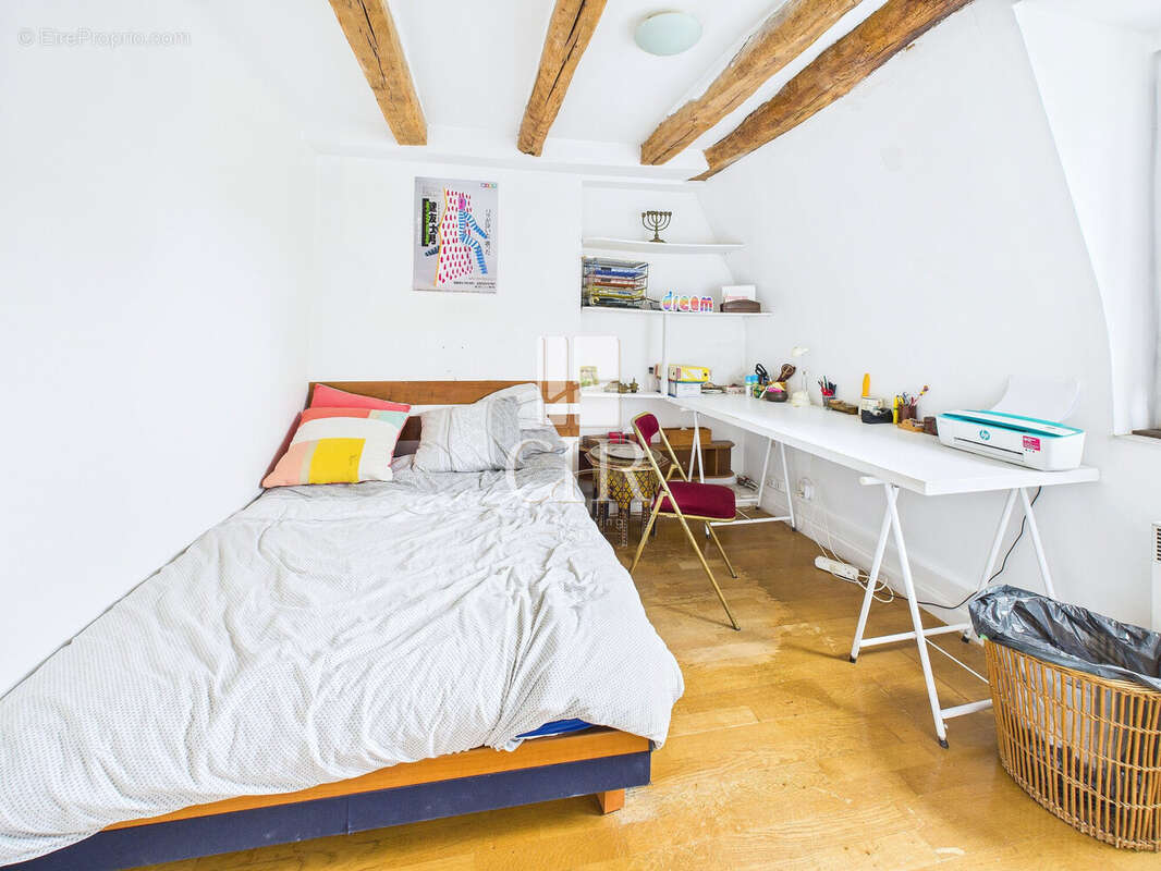 Appartement à SAINT-MAUR-DES-FOSSES