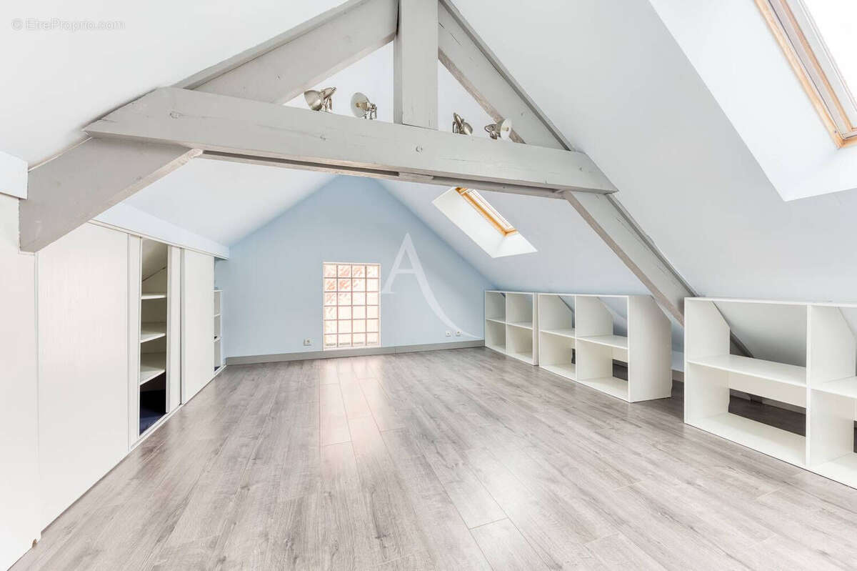 Maison à GRETZ-ARMAINVILLIERS