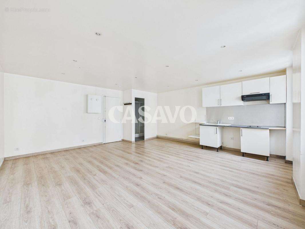 Appartement à PARIS-12E