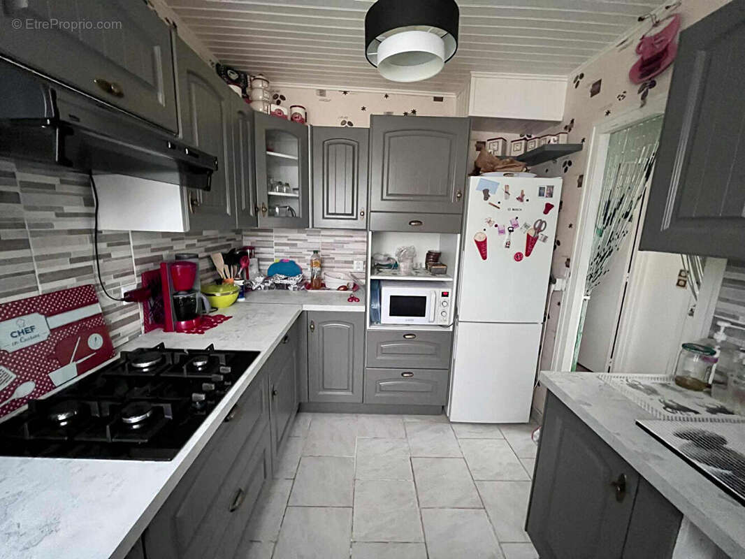 Maison à VIC-SUR-AISNE