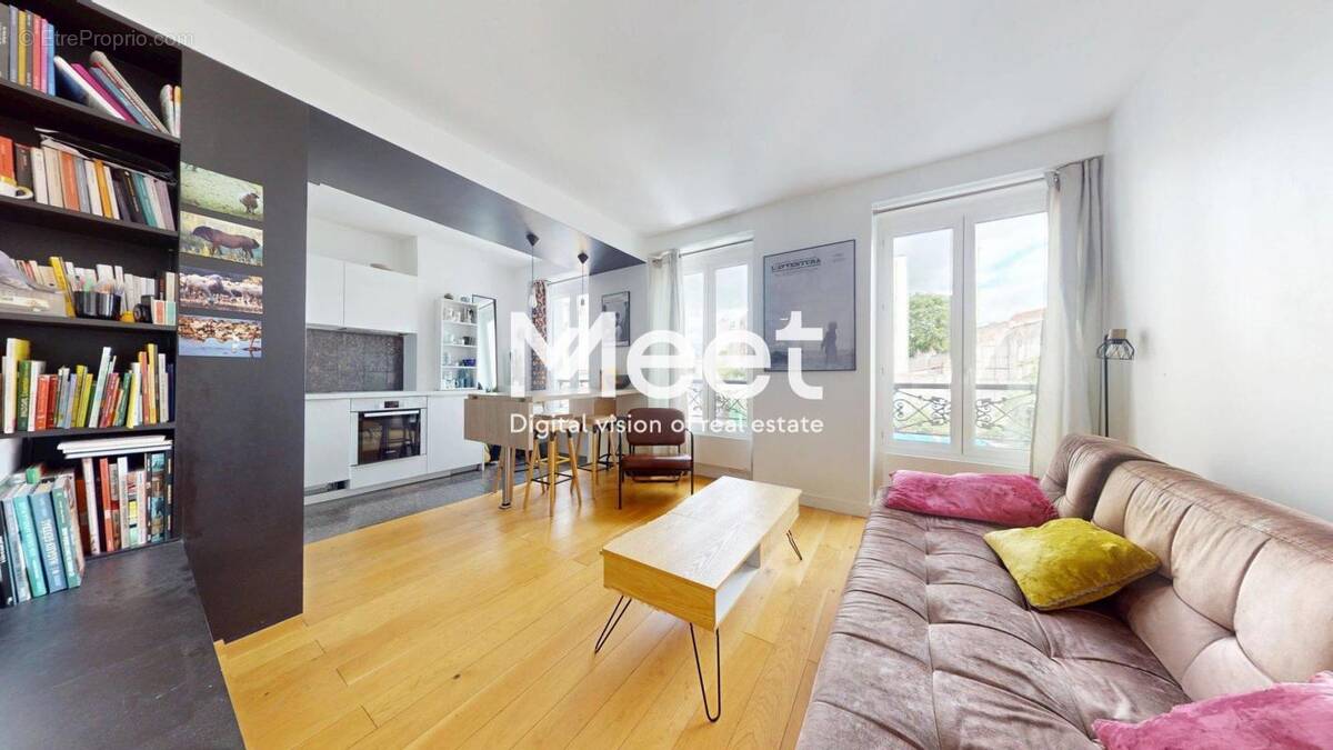 Appartement à PARIS-18E