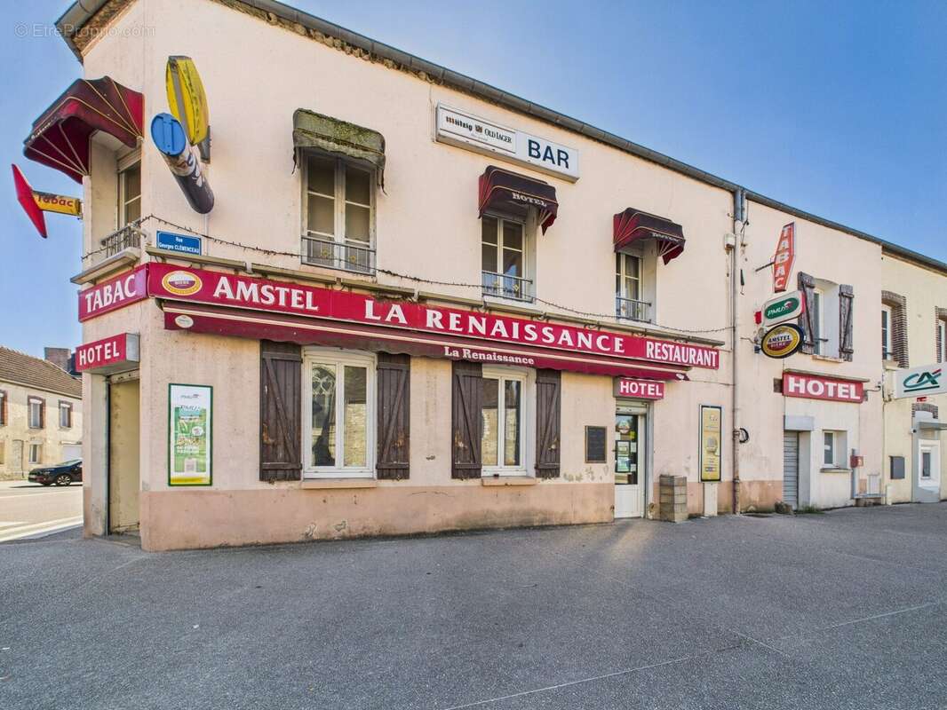 Autre à MARIGNY-LE-CHATEL