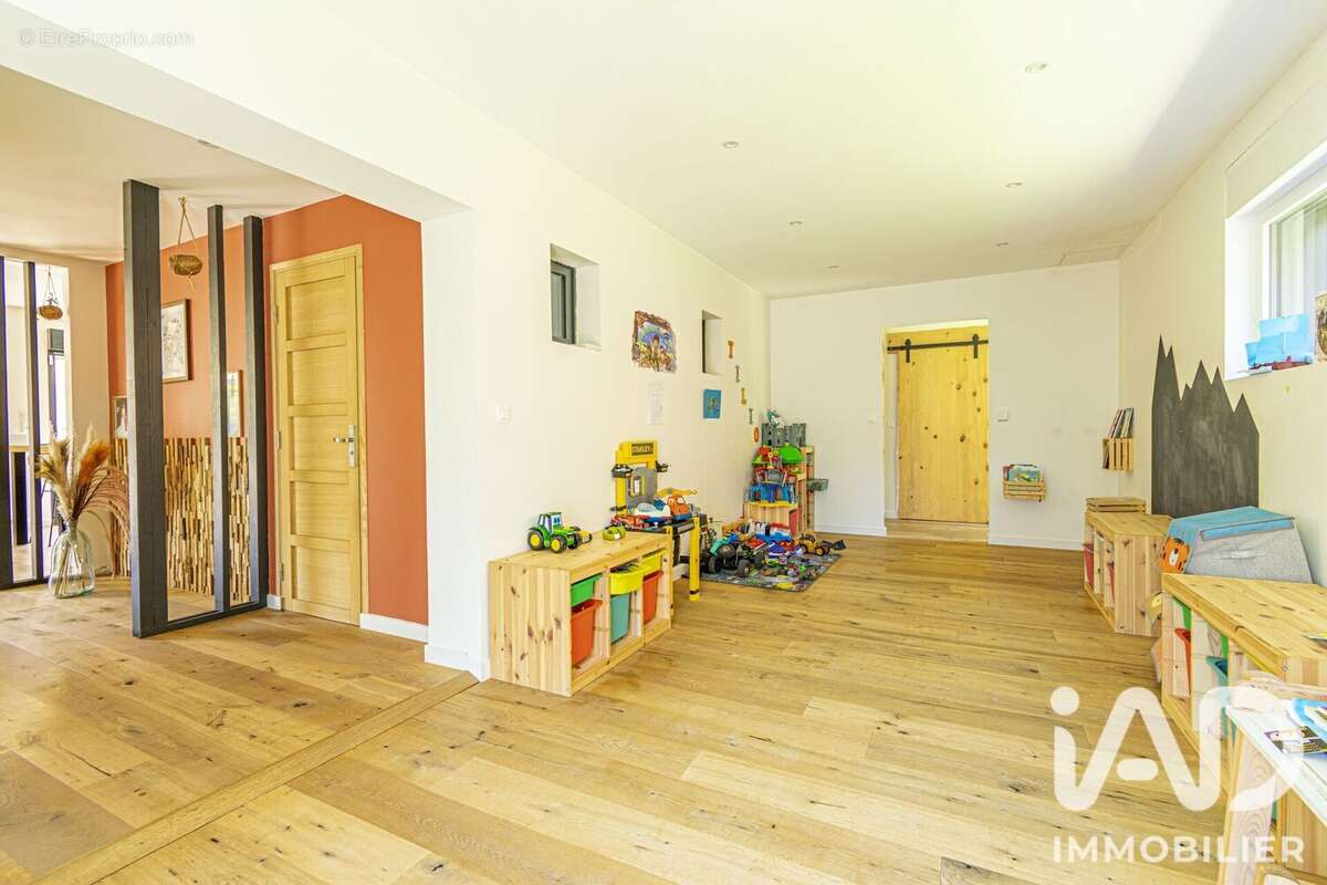 Photo 4 - Maison à VENDEGIES-SUR-ECAILLON