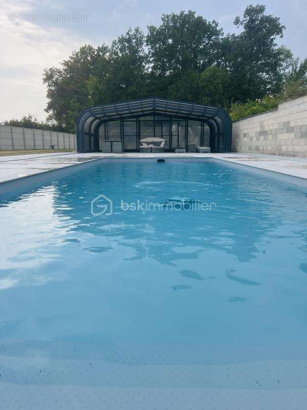 Maison 6 pièces - 4 chambres - Piscine - photo 18
