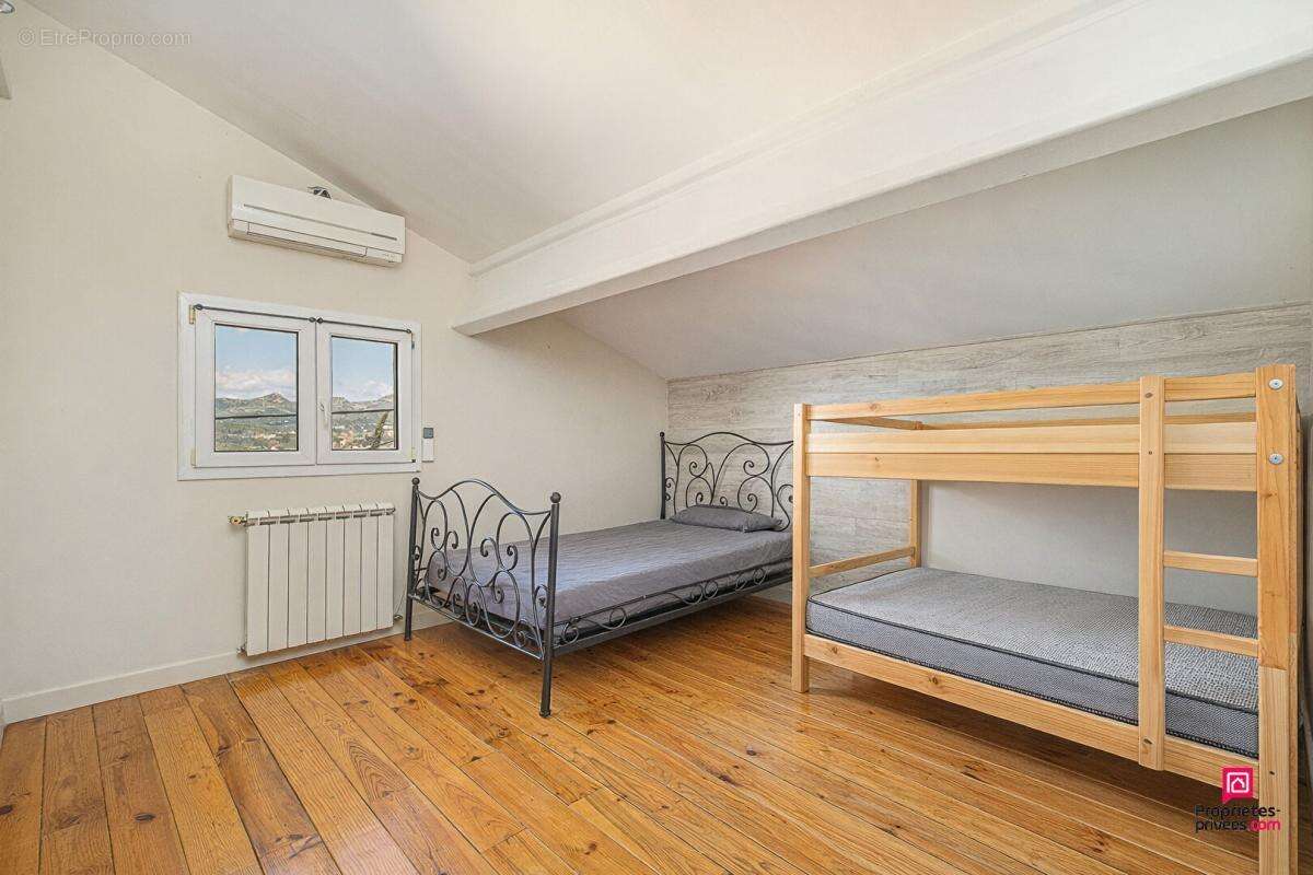 Maison à MARSEILLE-11E