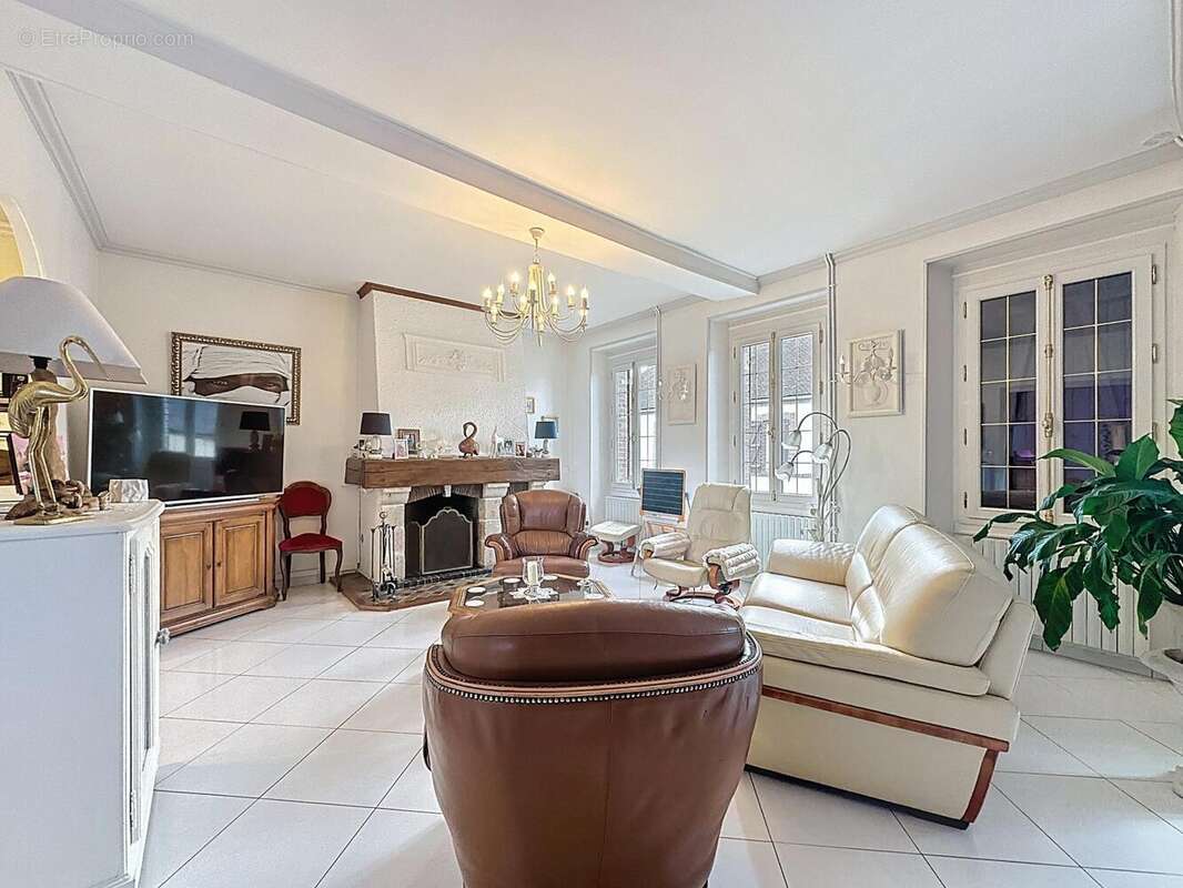 Photo 5 - Maison à LES BORDES