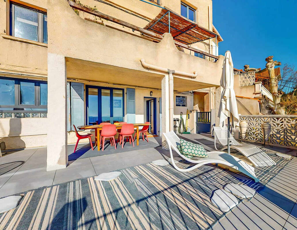 Appartement à MARSEILLE-16E