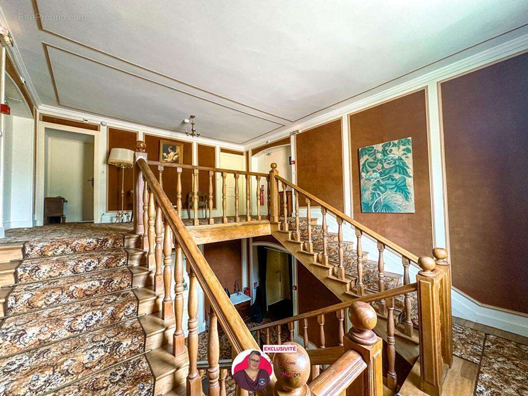 Hôtel particulier 23 pièces 868 m2 sur parcelle 3000 m² et dépendances - photo 10