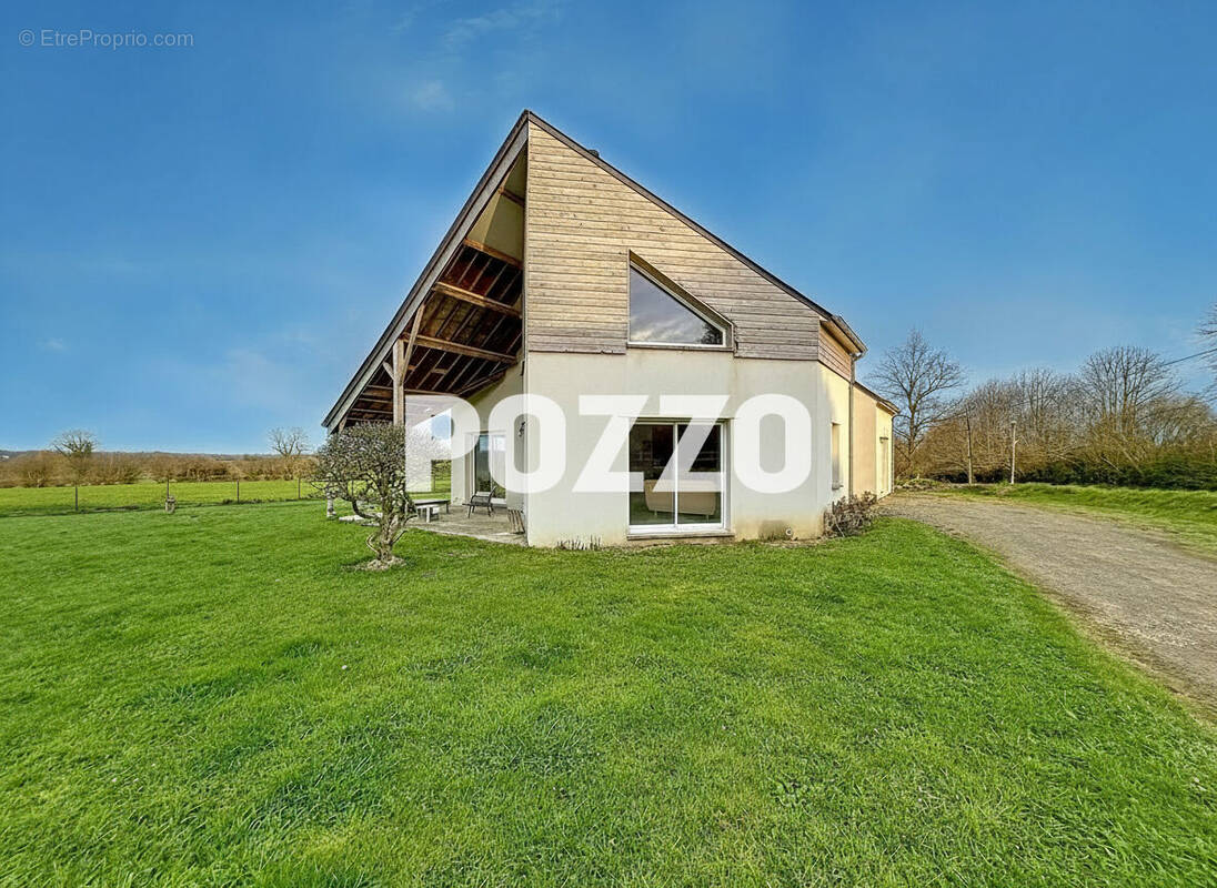 Maison à LE TANU
