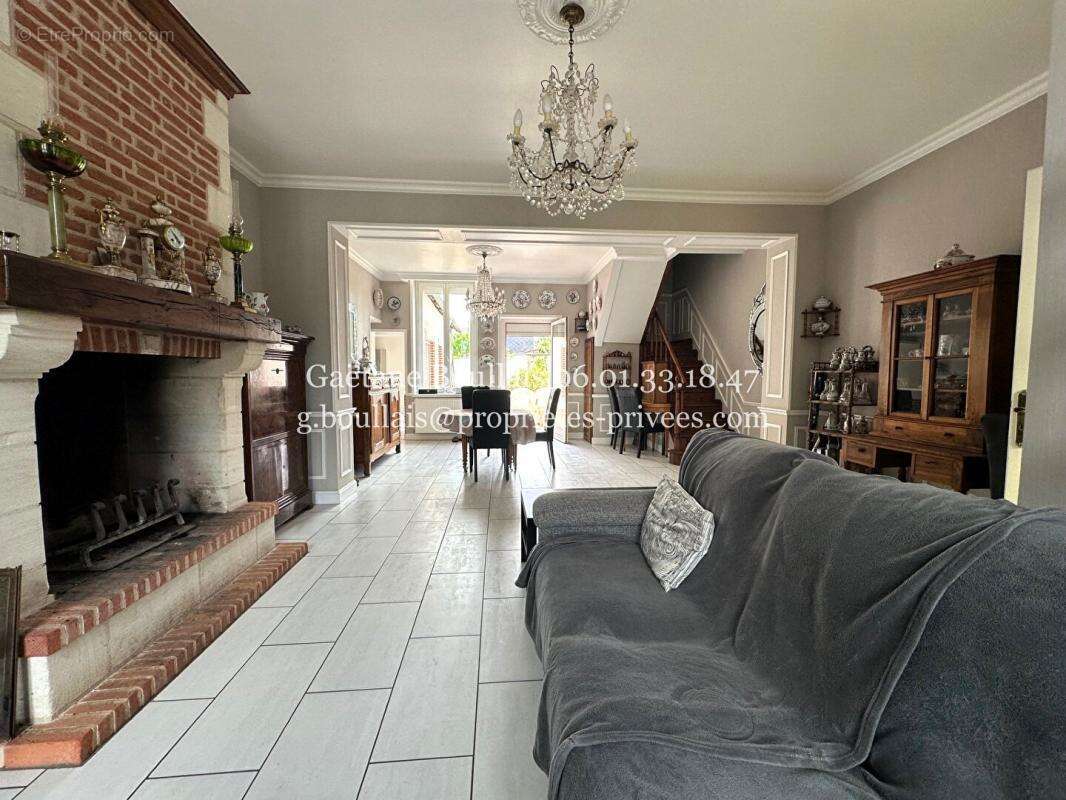 Maison à SAINT-GEORGES-DU-VIEVRE