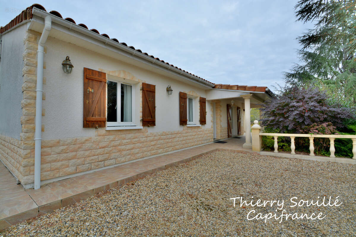 Maison, 5 pièces, 110m², grand parc + garage - photo 12