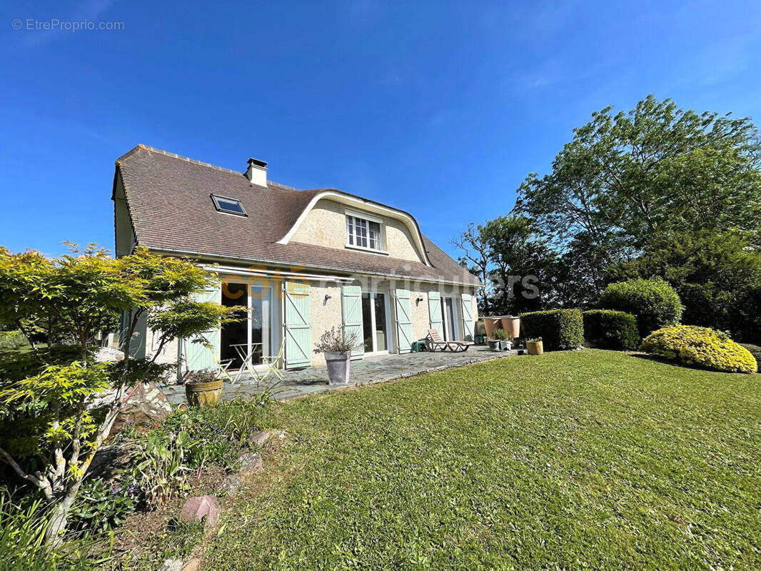 Maison à TOURVILLE-SUR-ODON
