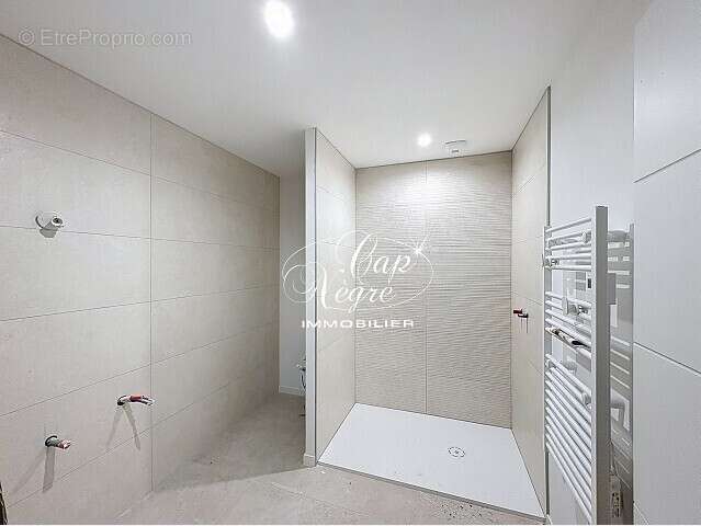 Appartement à GRIMAUD