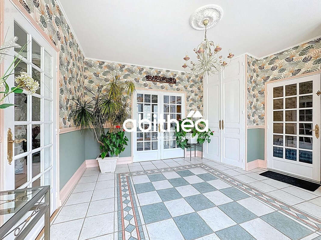 Maison à COURRIERES