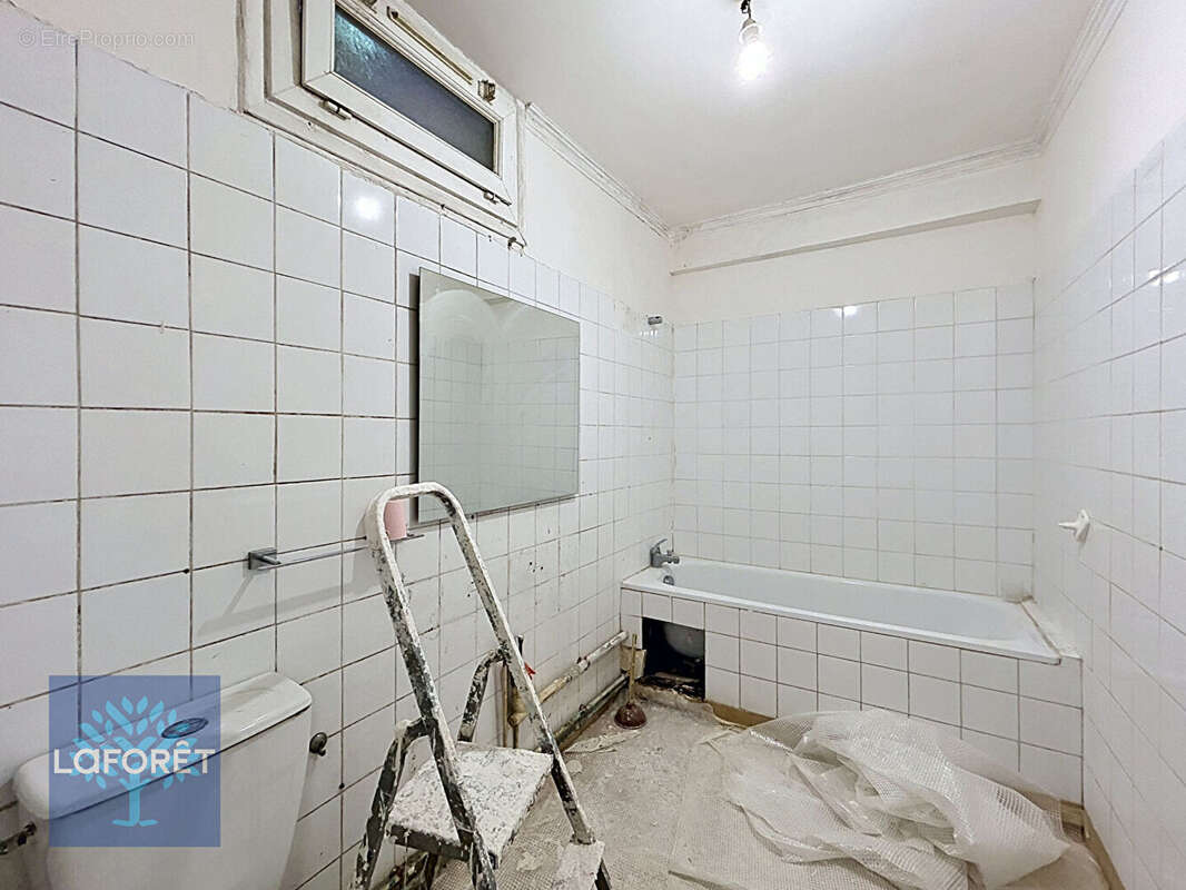 Appartement à CORBEIL-ESSONNES