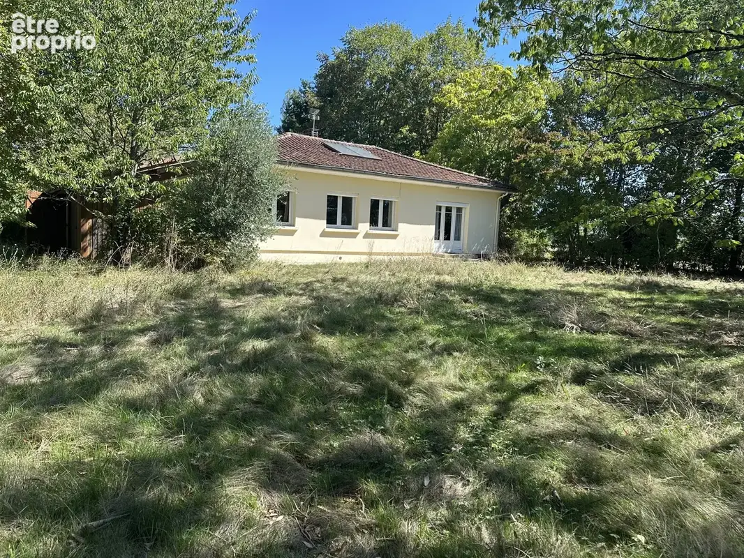 Rare maison plain pied avec 1.3 ha - photo 3