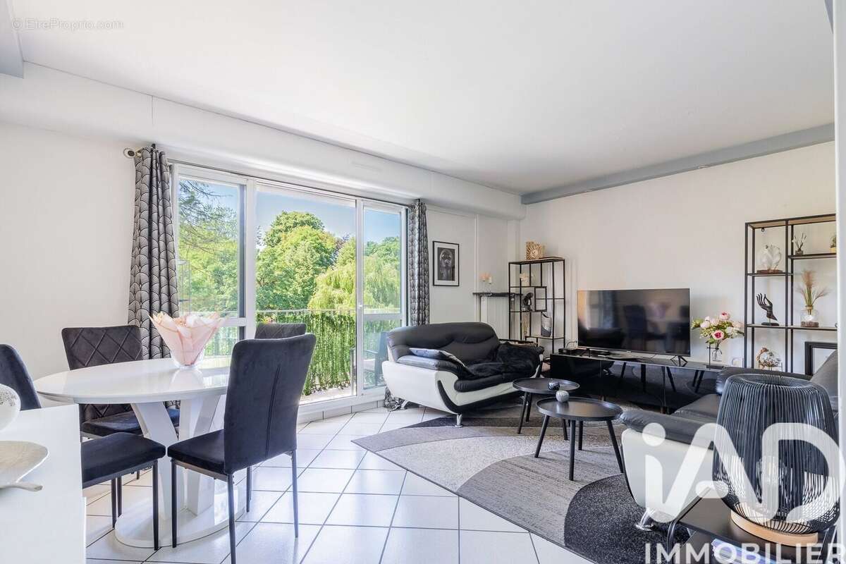 Photo 5 - Appartement à YERRES