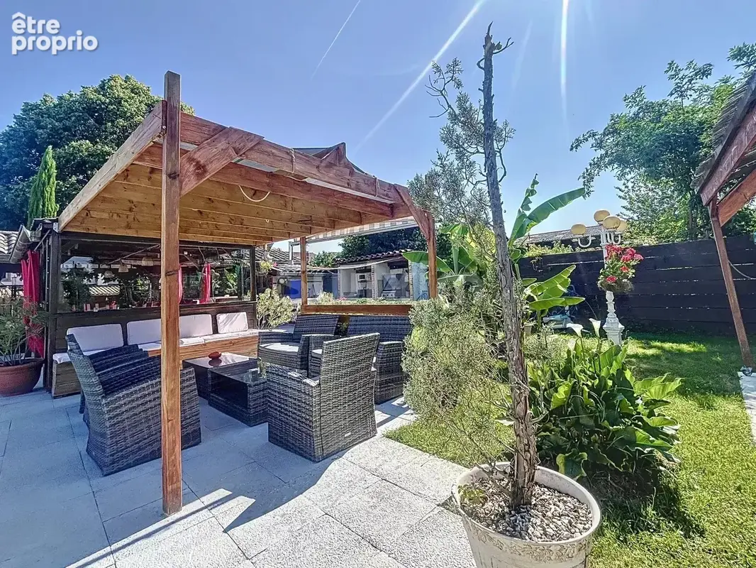 Grande propriété avec piscine - au coeur des Dombes - photo 15