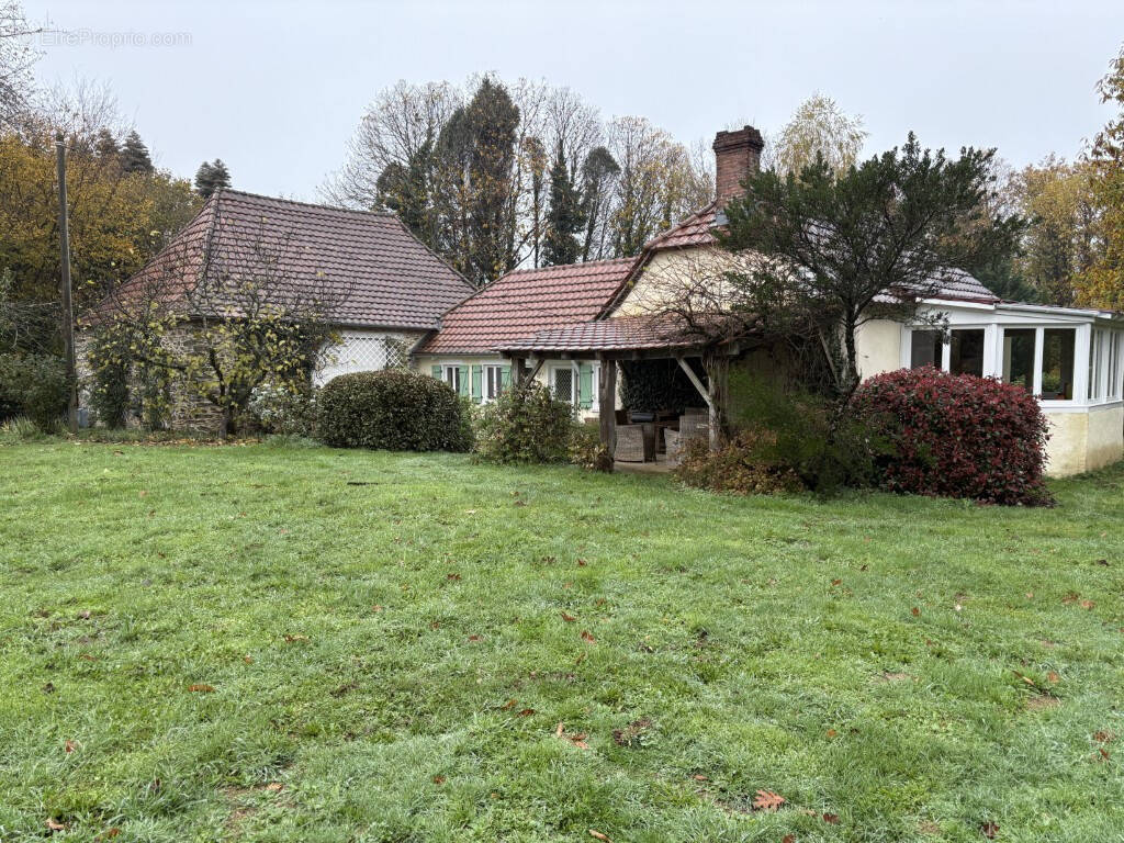 Maison à SAINT-SORNIN-LAVOLPS