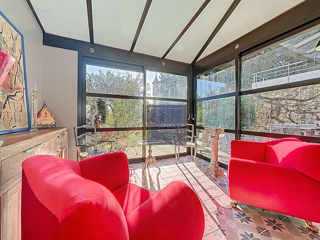 Appartement à LA MULATIERE