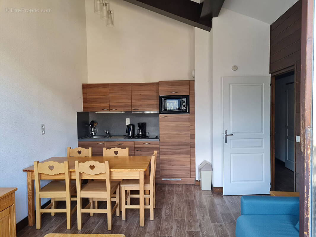 Appartement à HAUTELUCE