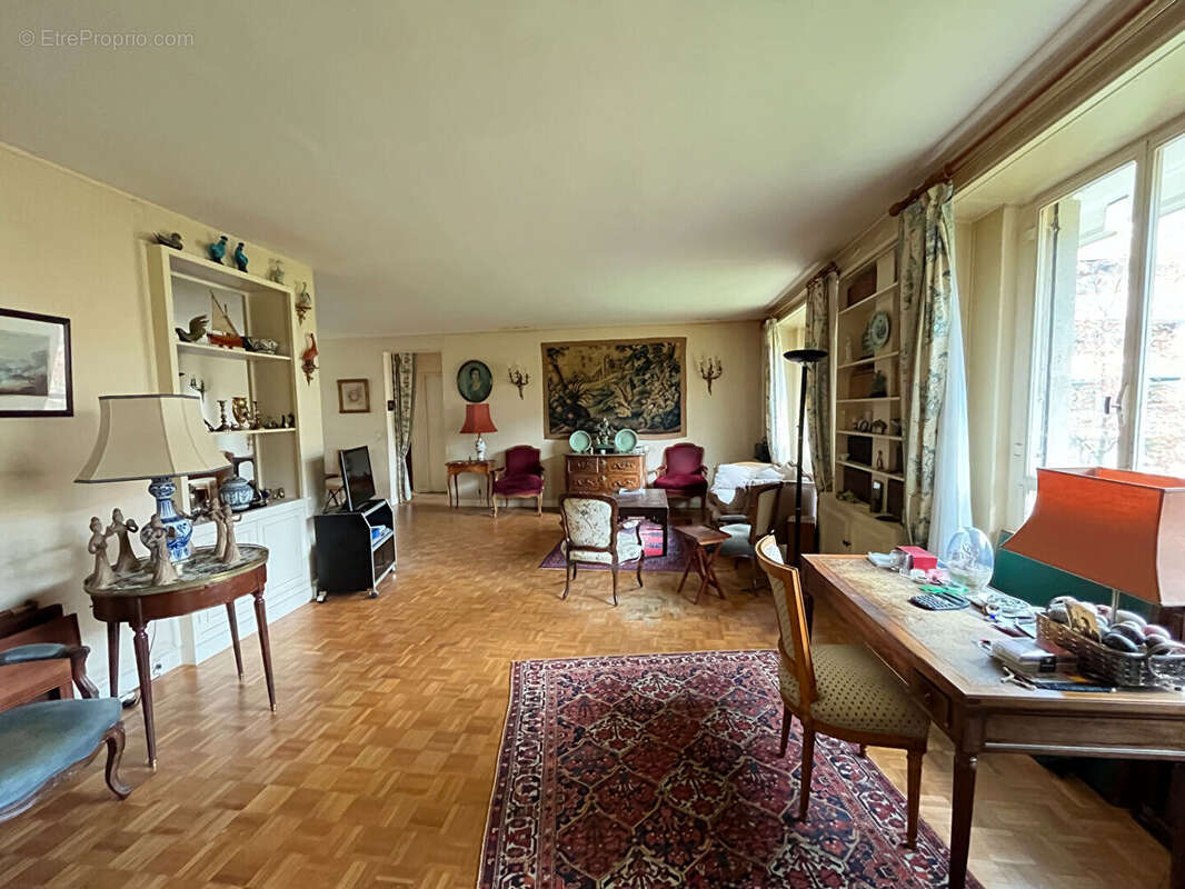 Appartement à SAINT-CLOUD