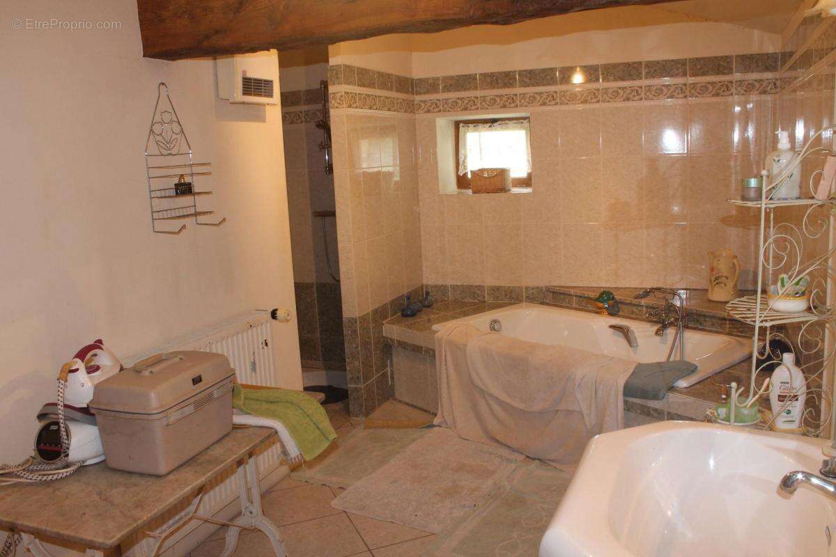 Maison à COULOMBIERS