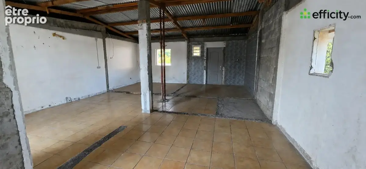 Maison 6 pièces 92 m² à vendre à Saint-Joseph (97480) - photo 8